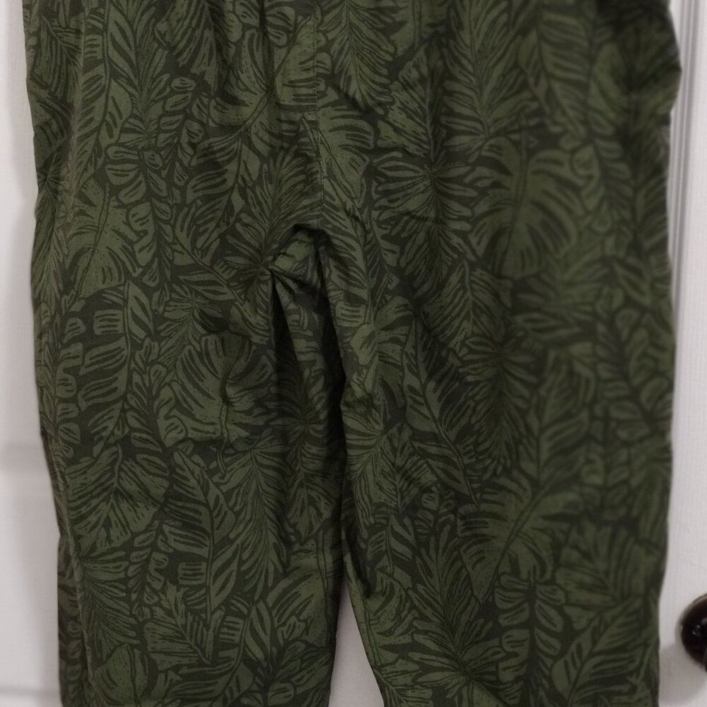 Emily Daniels Women’s XL Dark Olive Green Palm Print Capri Pants Casual Pull-On - Picture 10 of 11